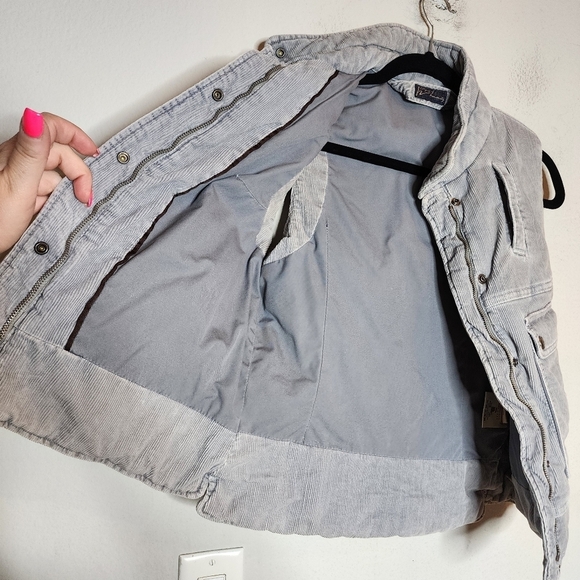 Citizens of Humanity grey corduroy puffer vest.  Women's size 4. - Picture 7 of 16
